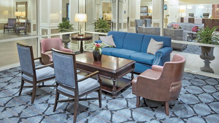 Wyndham Old Town Alexandria Lobby
