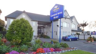 Camelot Arms Motor Lodge