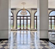 Berkeley Oceanfront Hotel Lobby