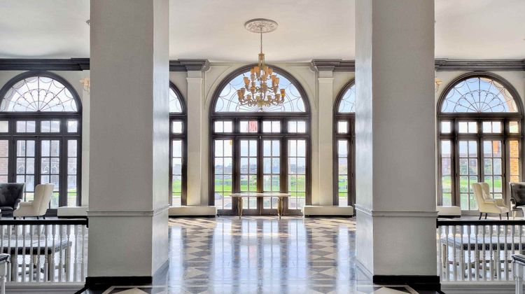 Berkeley Oceanfront Hotel Lobby