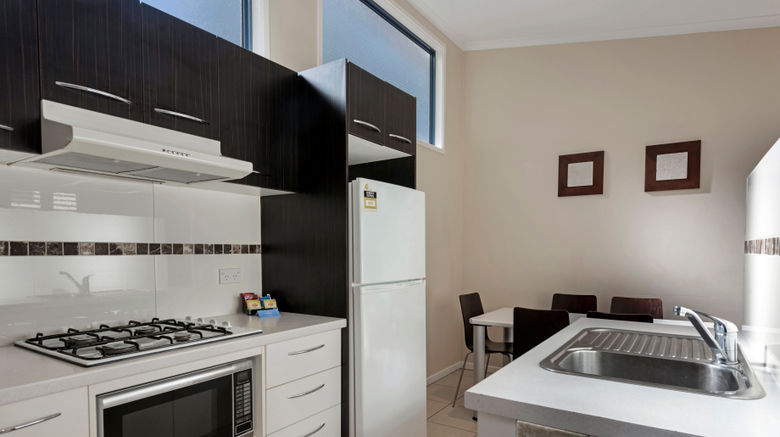 <b>Discovery Parks Emerald Beach Room</b>. Images powered by <a href="https://www.leonardoworldwide.com/" title="Leonardo Worldwide" target="_blank">Leonardo</a>.