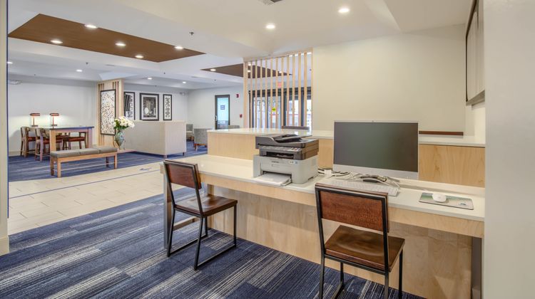 Holiday Inn Express & Suites Gulf Shores Other