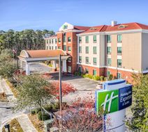 Holiday Inn Express & Suites Gulf Shores Exterior