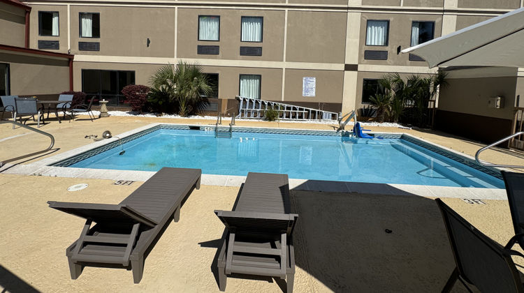 Red Roof Inn Moss Point Pool