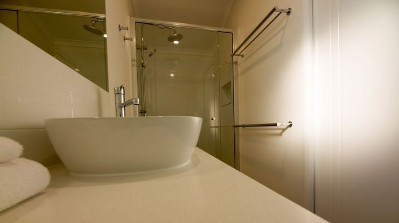 <b>Fraser Lodge Resort and Holiday Park Room</b>. Images powered by <a href="https://www.leonardoworldwide.com/" title="Leonardo Worldwide" target="_blank">Leonardo</a>.