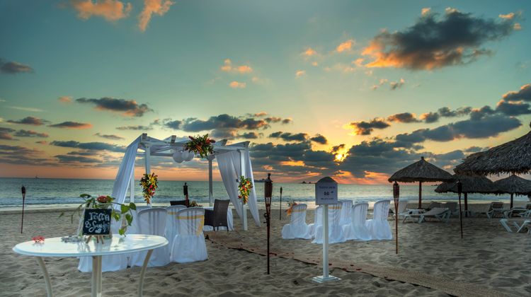 Holiday Inn Resort Ixtapa Meeting