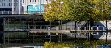 Motel One Munchen Messe Exterior