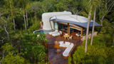 <b>Naviva, A Four Seasons Resort Room</b>. Images powered by <a href="https://www.leonardoworldwide.com/" title="Leonardo Worldwide" target="_blank">Leonardo</a>.