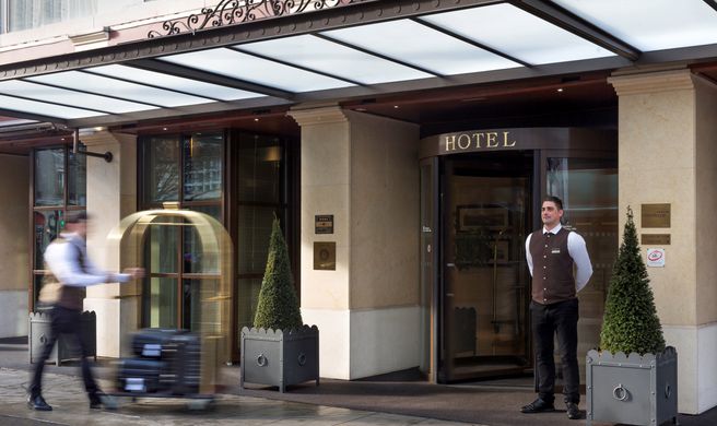 Hotel Royal by Manotel Group Exterior