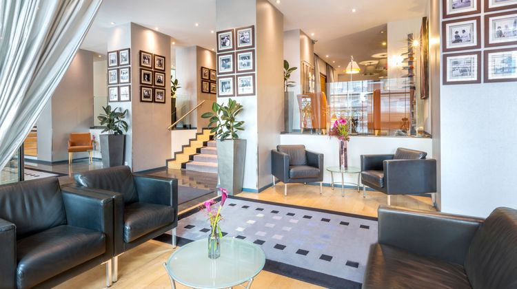 Hotel Auteuil by Manotel Group Lobby