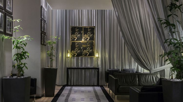 Hotel Auteuil by Manotel Group Restaurant