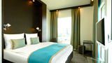 Motel One Amsterdam Room