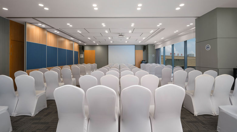 <b>Holiday Inn Express Zhengzhou Zhengdong Meeting</b>. Images powered by <a href="https://www.leonardoworldwide.com/" title="Leonardo Worldwide" target="_blank">Leonardo</a>.
