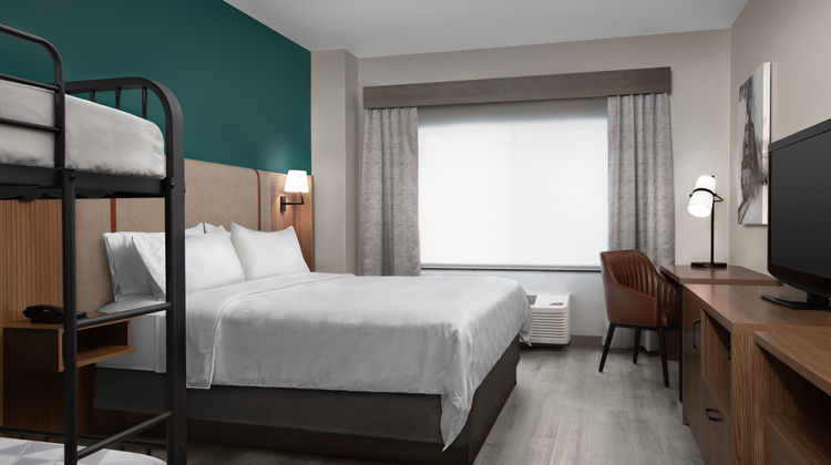 Holiday Inn & Suites Durango Downtown Suite