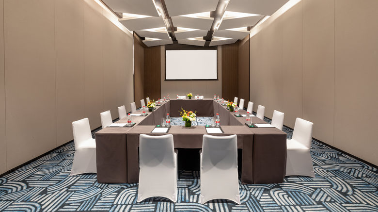 <b>Holiday Inn Resort Sanya Yalong Bay Meeting</b>. Images powered by <a href="https://www.leonardoworldwide.com/" title="Leonardo Worldwide" target="_blank">Leonardo</a>.