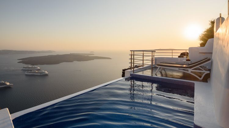 Pegasus Suites & Spa Suite