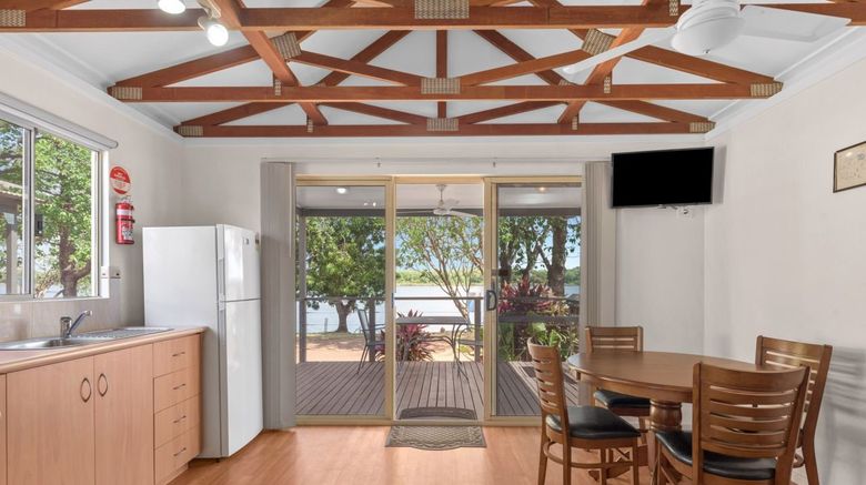 <b>Discovery Parks Lake Kununurra Restaurant</b>. Images powered by <a href="https://www.leonardoworldwide.com/" title="Leonardo Worldwide" target="_blank">Leonardo</a>.