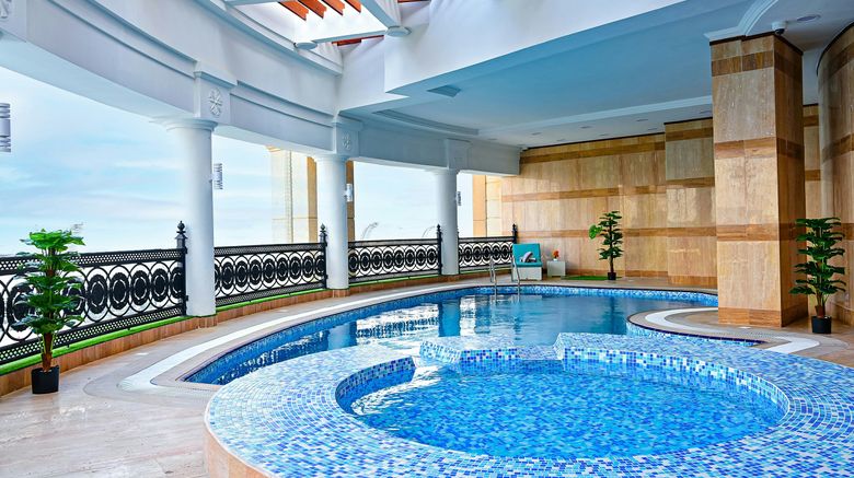 <b>Retaj Al Rayyan Hotel Pool</b>. Images powered by <a href="https://www.leonardoworldwide.com/" title="Leonardo Worldwide" target="_blank">Leonardo</a>.