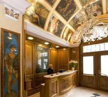 Hotel Joli Lobby