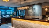 Newkings Hotel Lobby