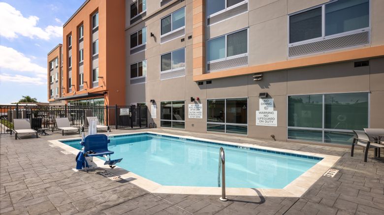 <b>Holiday Inn Express Sts Hawaiian Gardens Pool</b>. Images powered by <a href="https://www.leonardoworldwide.com/" title="Leonardo Worldwide" target="_blank">Leonardo</a>.