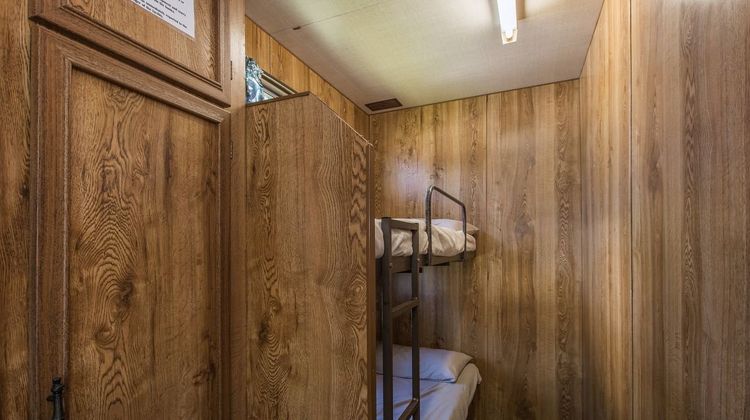 Discovery Parks Lake Hume Room