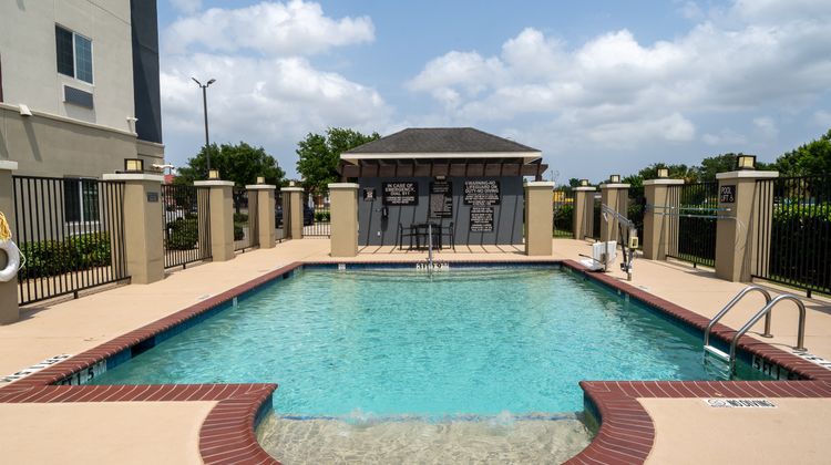 Candlewood Suites Deer Park Pool