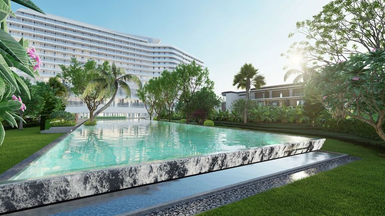 <b>HUALUXE Beihai Silver Beach Resort Pool</b>. Images powered by <a href="https://www.leonardoworldwide.com/" title="Leonardo Worldwide" target="_blank">Leonardo</a>.