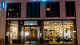 Motel One Amsterdam Waterlooplein Exterior