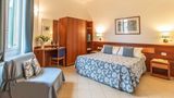 Hotel Bonifacio Room