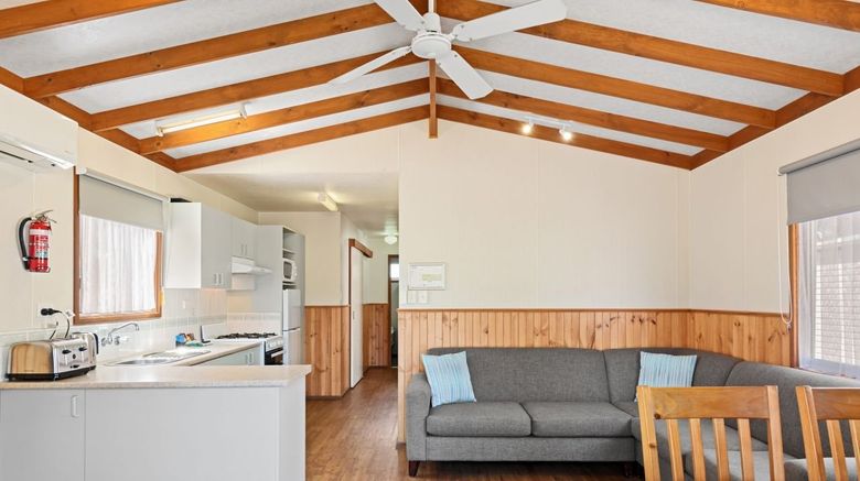<b>Discovery Parks Moama West Restaurant</b>. Images powered by <a href="https://www.leonardoworldwide.com/" title="Leonardo Worldwide" target="_blank">Leonardo</a>.