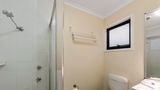 <b>Narooma Motel Room</b>. Images powered by <a href="https://www.leonardoworldwide.com/" title="Leonardo Worldwide" target="_blank">Leonardo</a>.