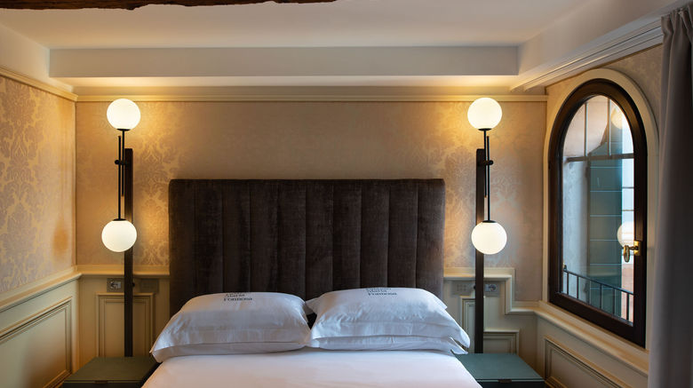<b>Eight Hotels Venice Room</b>. Images powered by <a href="https://www.leonardoworldwide.com/" title="Leonardo Worldwide" target="_blank">Leonardo</a>.