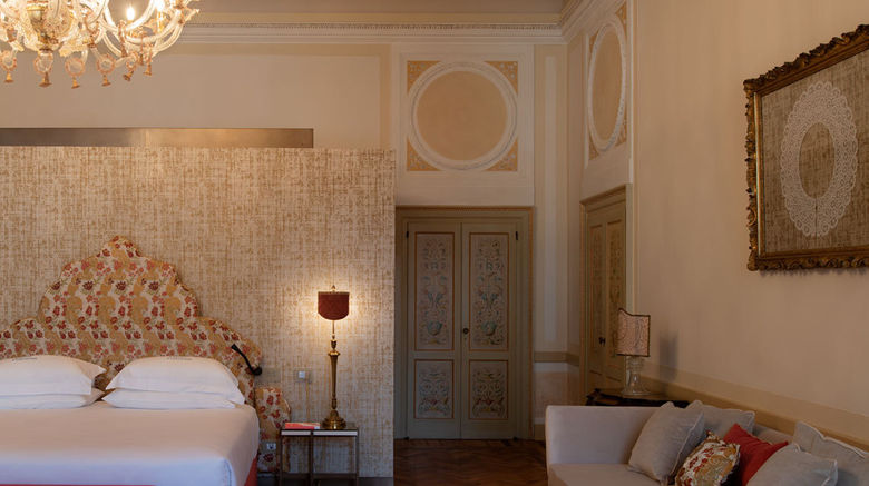 <b>Eight Hotels Venice Suite</b>. Images powered by <a href="https://www.leonardoworldwide.com/" title="Leonardo Worldwide" target="_blank">Leonardo</a>.