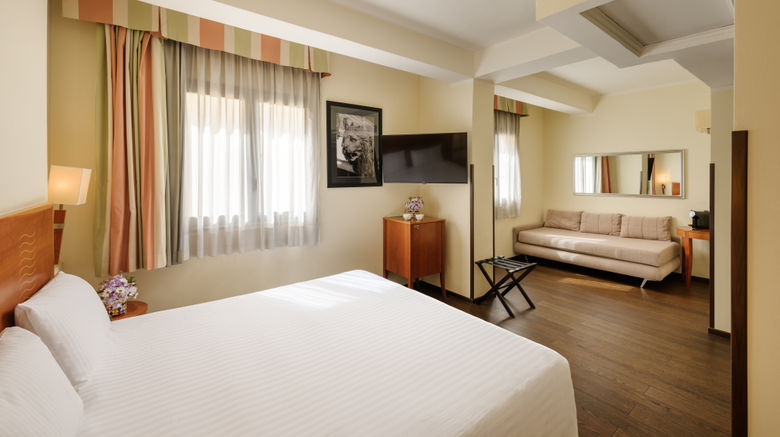 <b>Hotel Dei Cavalieri Caserta - La Reggia Room</b>. Images powered by <a href="https://www.leonardoworldwide.com/" title="Leonardo Worldwide" target="_blank">Leonardo</a>.