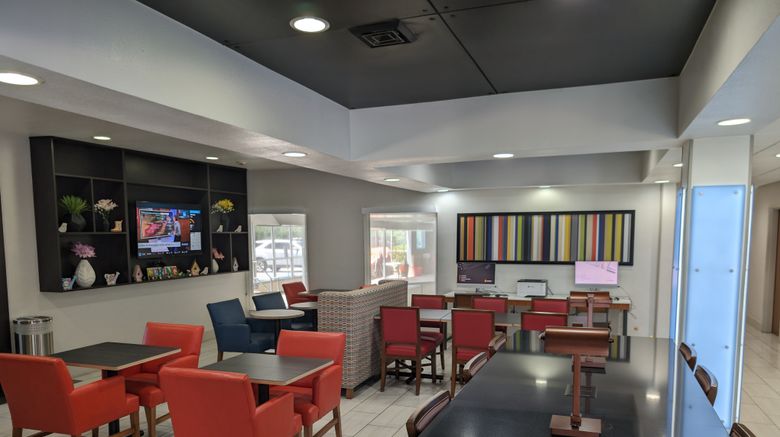 <b>Holiday Inn Express Hotel & Suites Restaurant</b>. Images powered by <a href="https://www.leonardoworldwide.com/" title="Leonardo Worldwide" target="_blank">Leonardo</a>.