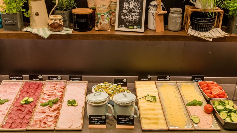 <b>Motel One Paris Porte Doree Restaurant</b>. Images powered by <a href="https://www.leonardoworldwide.com/" title="Leonardo Worldwide" target="_blank">Leonardo</a>.