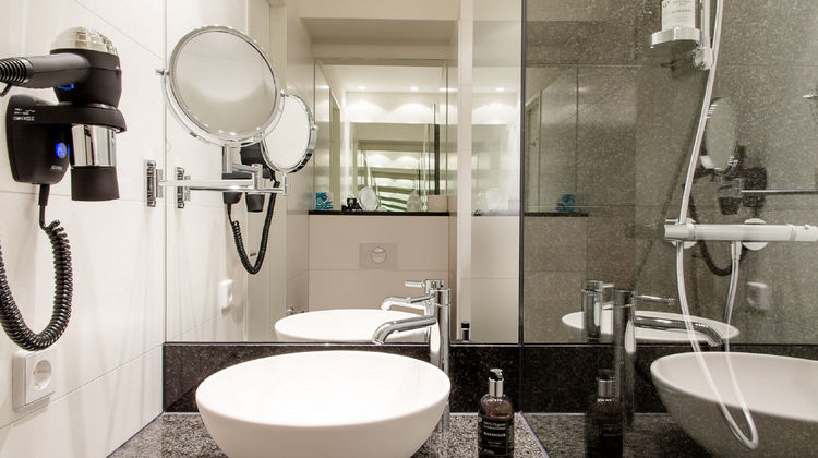 Motel One Prague Room