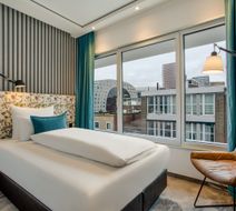Motel One Rotterdam Exterior