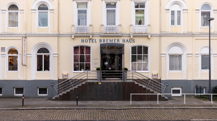 Novum Hotel Bremer Haus Exterior