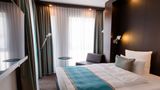 Motel One Stuttgart-Bad Cannstatt Room