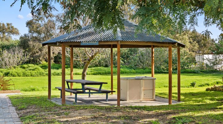Discovery Parks Swan Valley Exterior