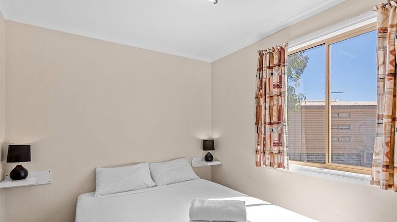 <b>Discovery Parks Kalgoorlie Room</b>. Images powered by <a href="https://www.leonardoworldwide.com/" title="Leonardo Worldwide" target="_blank">Leonardo</a>.