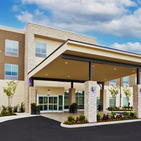 Holiday Inn Exp CSG Northeast