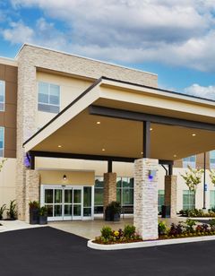 Holiday Inn Exp CSG Northeast