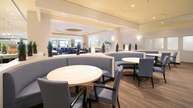 <b>Oriental Hotel Tokyo Bay Restaurant</b>. Images powered by <a href="https://www.leonardoworldwide.com/" title="Leonardo Worldwide" target="_blank">Leonardo</a>.