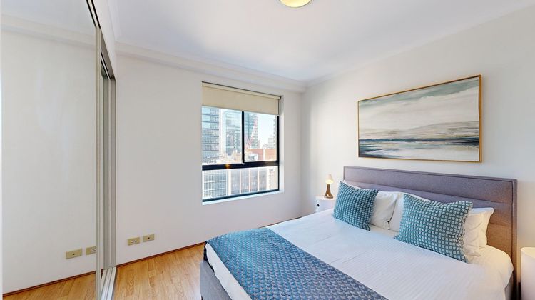 Astra Apartments Sydney CBD Room