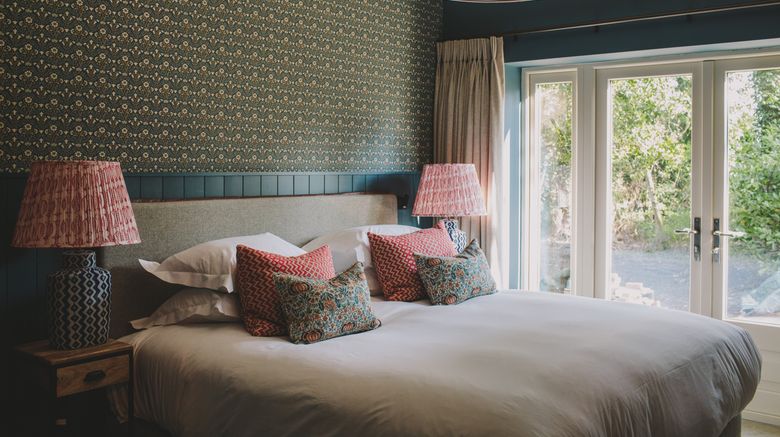 <b>Hampton Manor Hotel Room</b>. Images powered by <a href="https://www.leonardoworldwide.com/" title="Leonardo Worldwide" target="_blank">Leonardo</a>.