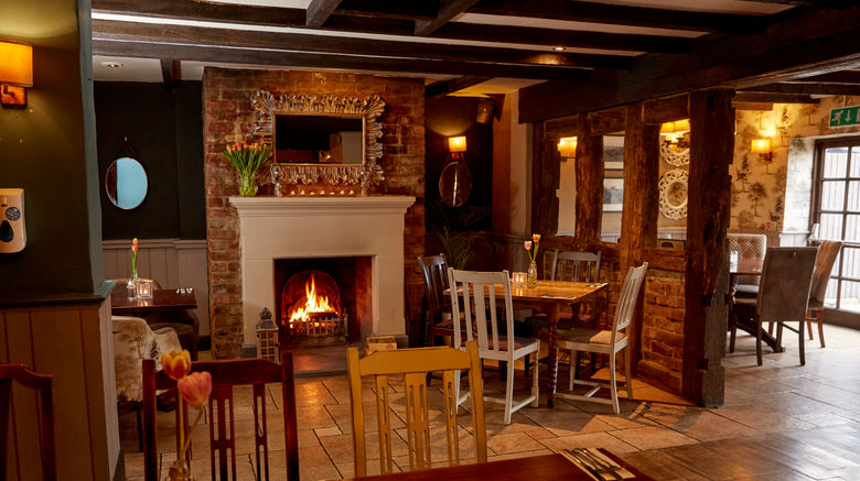 <b>Cross Roads Hotel Restaurant</b>. Images powered by <a href="https://www.leonardoworldwide.com/" title="Leonardo Worldwide" target="_blank">Leonardo</a>.