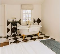 The Maidstone Hotel Room